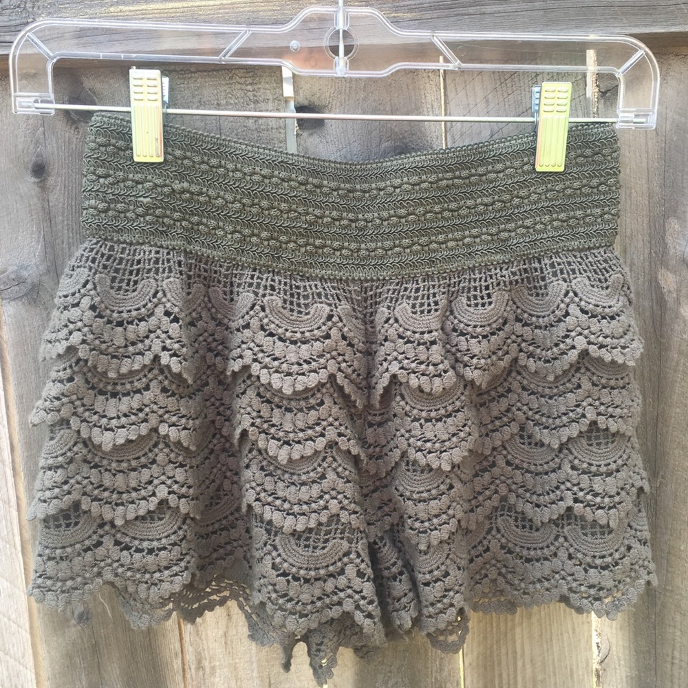 Army Green Lace Shorts